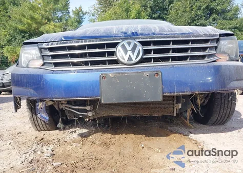 2016 Volkswagen Passat 1.8T S из США, поврежденный, VIN 1VWAT7A37GC051935